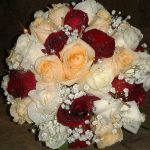BH Flores - Bouquet de Noiva Rosa Vermelha, Chá e Branca
