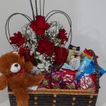 BH Flores - Cesta Encanto de Chocolates com Ferrero Rocher