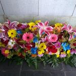 BH Flores - Arranjo de Chão com flores mistas