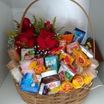 BH Flores - Cesta Especial com rosas