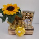 BH Flores - Mimo de Girassol com Ferrero Rocher